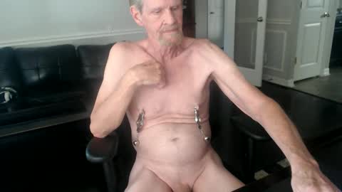 Snapshot of jtull52 chatting on November 11, 2025, 9:37 pm jtull52 online show from November 11, 2025, 9:37 pm