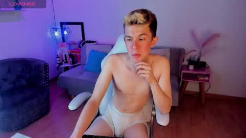 Juandii online show from February 9, 2026, 6:23 pm