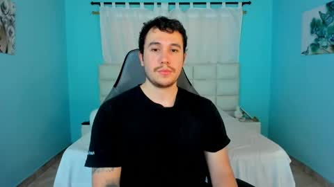 Juan online show from June 8, 2026, 9:26 pm