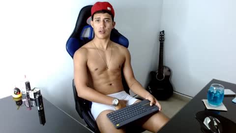 JuanDa online show from February 5, 2025, 3:13 am