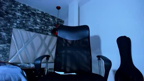 juan_jsmith online show from January 8, 2026, 7:05 pm