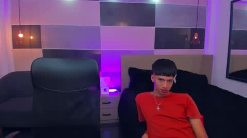 JuanSteven online show from December 12, 2024, 7:30 am