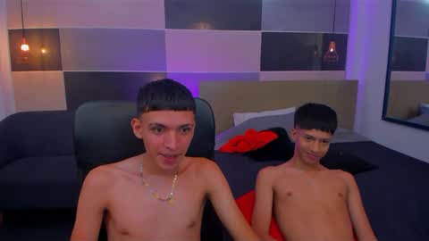 JuanSteven online show from January 4, 2025, 3:49 pm