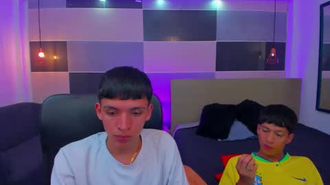 JuanSteven online show from January 28, 2025, 4:08 am