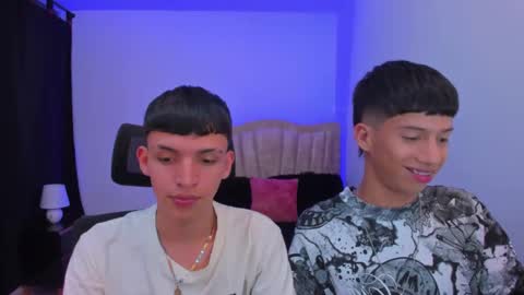 JuanSteven online show from September 9, 2025, 2:22 am