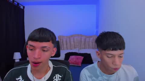 JuanSteven online show from October 8, 2025, 4:32 am