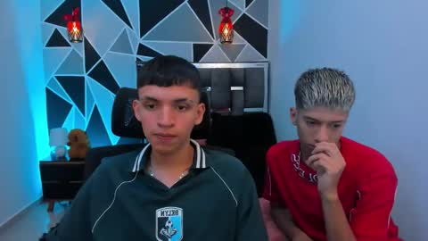 JuanSteven online show from May 13, 2026, 1:03 am