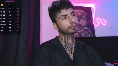 juancamilo66_ online show from September 22, 2025, 2:57 am