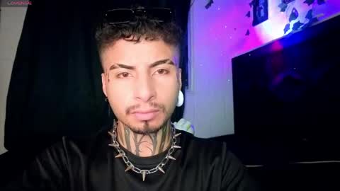 juancamilo66_ online show from May 26, 2026, 12:50 am