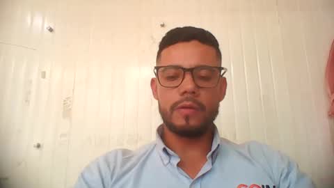 Snapshot of juanfe_style chatting on November 21, 2025, 6:39 pm juanfe_style online show from November 21, 2025, 6:39 pm