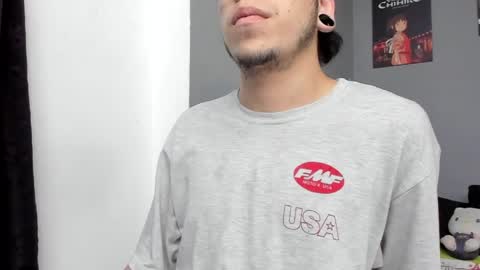 juanftmaria2 online show from April 13, 2026, 8:47 pm