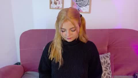 juanita_owens online show from June 8, 2026, 11:54 am