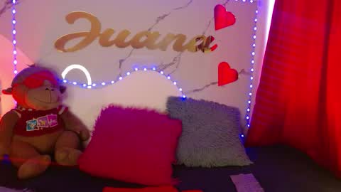 Snapshot of juanitared chatting on October 17, 2025, 7:49 pm Juanita online show from October 17, 2025, 7:49 pm