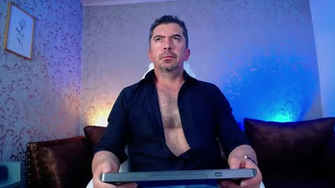 Juan k online show from March 27, 2026, 8:48 am