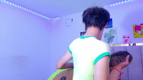 Snapshot of juanmres chatting on June 16, 2026, 6:43 pm juanmres online show from June 16, 2026, 6:43 pm