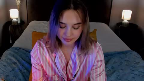 Angelica online show from February 20, 2025, 1:40 pm