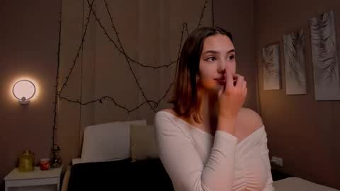 Angelica online show from September 13, 2025, 1:38 am