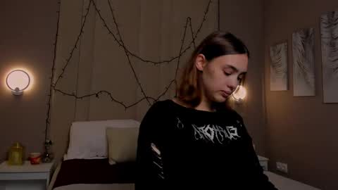 Angelica online show from September 16, 2025, 1:39 am