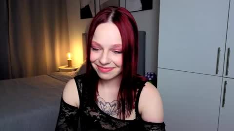 JudyMooon online show from April 1, 2026, 6:27 pm