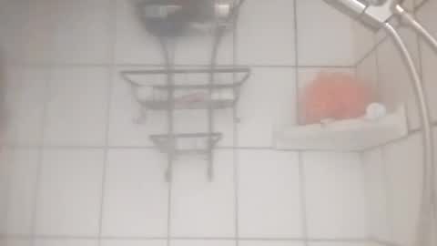 Snapshot of jugg3 chatting on January 1, 2025, 5:43 am Carlos online show from January 1, 2025, 5:43 am