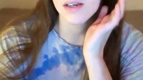 JuiceTalia online show from February 2, 2025, 11:30 am