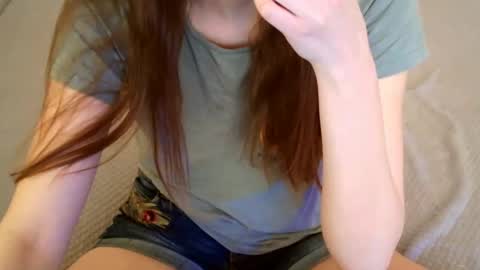 JuiceTalia online show from February 19, 2025, 8:33 am