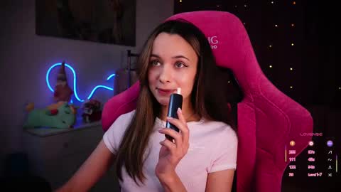 Angelina online show from February 18, 2025, 8:03 pm