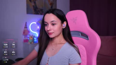 Snapshot of juicy___angel chatting on February 6, 2026, 2:31 pm Angelina online show from February 6, 2026, 2:31 pm