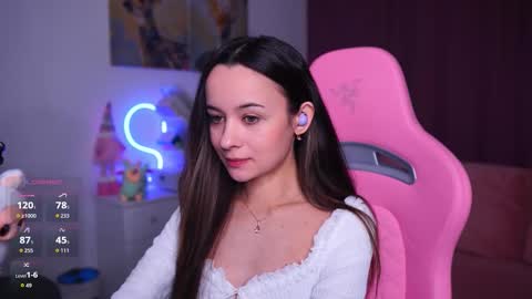 Snapshot of juicy___angel chatting on February 9, 2026, 2:43 pm Angelina online show from February 9, 2026, 2:43 pm