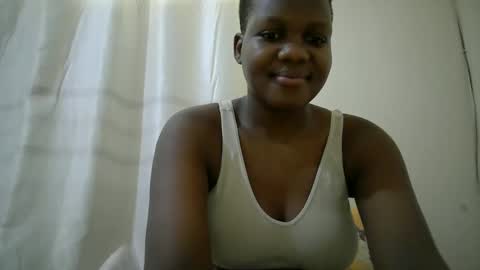 juicy_bella2 online show from October 18, 2025, 8:59 am