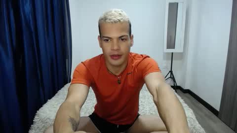 Miguel online show from November 28, 2025, 1:52 am