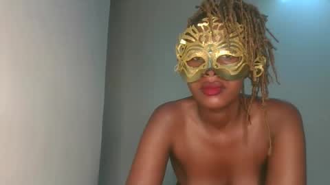 Juicey lovely online show from April 16, 2026, 7:09 am