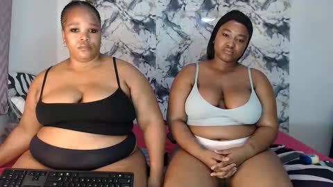 juicyjasminx online show from May 18, 2026, 11:10 pm