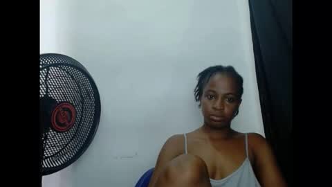 juicykinkx online show from November 1, 2025, 8:38 am