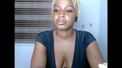 juicykinkx online show from November 20, 2025, 10:20 pm