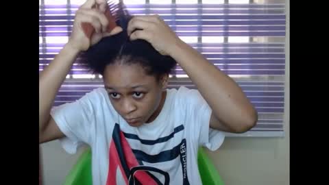 juicynwetx online show from March 3, 2025, 6:48 am