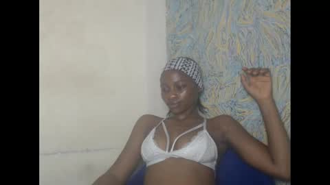 juicypiexx online show from February 28, 2025, 2:09 am