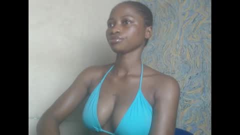 juicypiexx online show from March 8, 2025, 7:20 pm