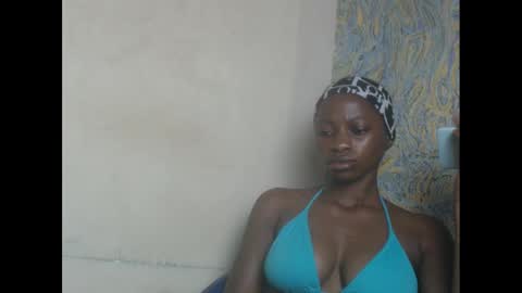 juicypiexx online show from March 8, 2025, 10:24 pm