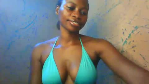 juicypiexx online show from October 20, 2025, 4:51 pm