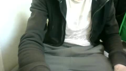 juju78juju online show from February 23, 2025, 1:32 pm