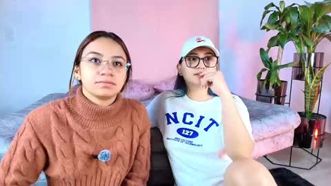 Jules and Gia online show from September 25, 2025, 10:41 am