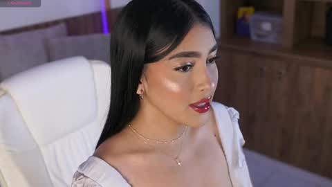 Jules Bennett online show from January 8, 2026, 11:34 am