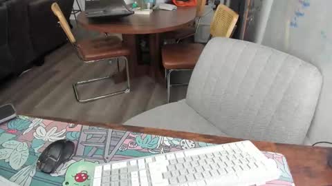 Snapshot of julesmedstudent chatting on February 26, 2026, 9:58 pm Jules online show from February 26, 2026, 9:58 pm