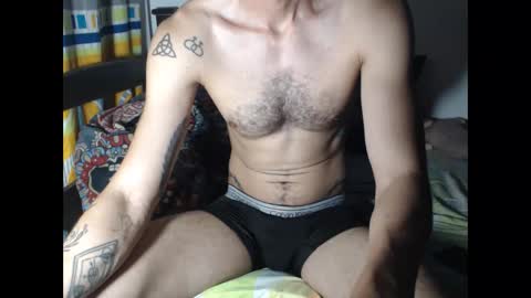 Julfigo online show from November 9, 2025, 10:46 am