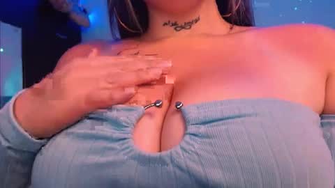  Juliana Torres  online show from March 12, 2025, 10:17 pm