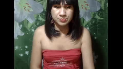 JULIA online show from April 16, 2026, 9:39 pm