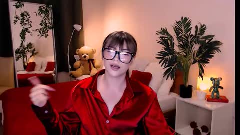 julia485262 online show from June 4, 2026, 8:37 pm