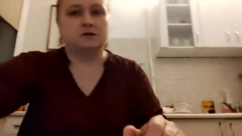 Snapshot of julia5236 chatting on January 7, 2025, 10:30 pm Julia online show from January 7, 2025, 10:30 pm