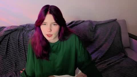 Julia online show from April 1, 2026, 1:28 am